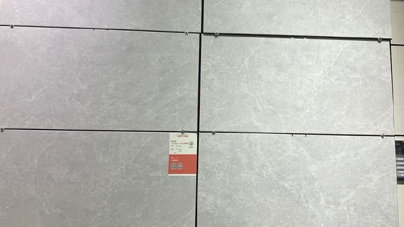 中档瓷砖如何选？避开常见误区，掌握五大关键指标