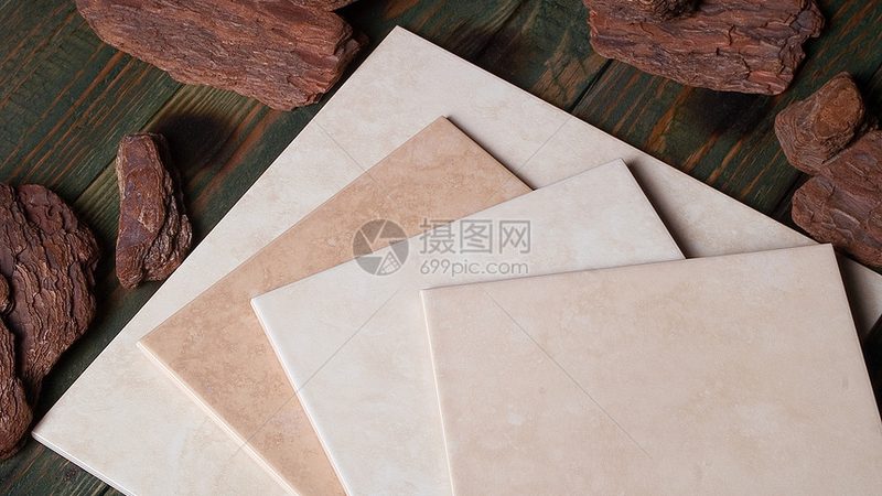 通体大理石墙砖：揭秘其独特魅力与潜在挑战**